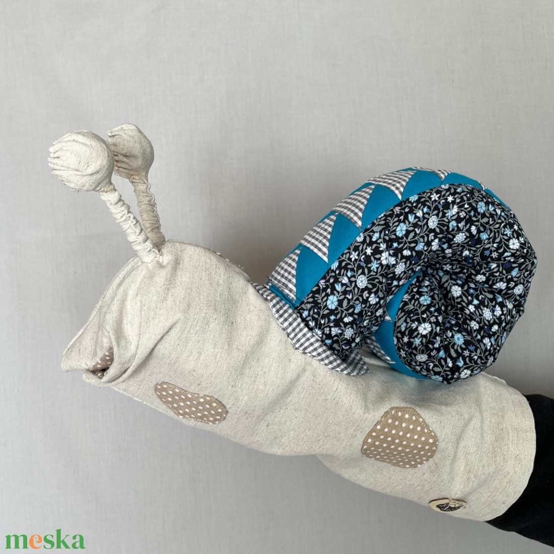 Csodacsiga báb - Kék - virágos - játék & sport - bábok - kesztyűbáb - Meska.hu