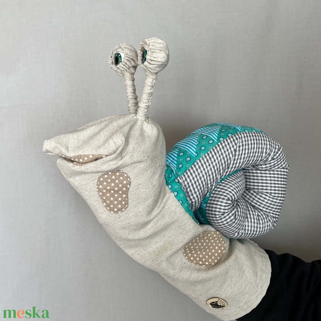 Csodacsiga báb - Türkiz - kockás - játék & sport - bábok - kesztyűbáb - Meska.hu