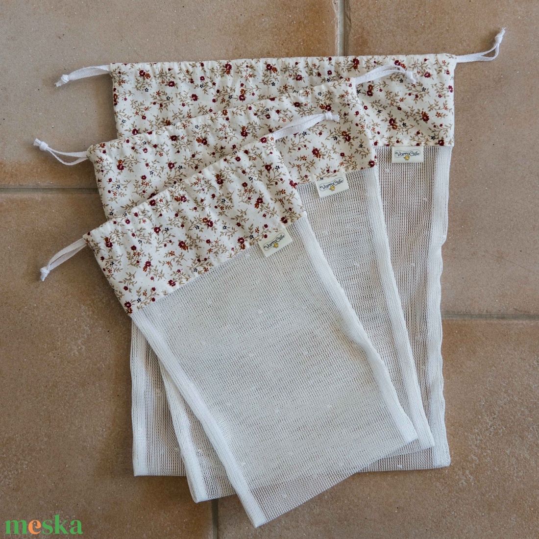 Textil zacskó csomag - S,M,L - Bordó apró virágos - - Meska.hu Textil zacskó csomag - S,M,L - Bordó apró virágos - - Meska.hu
