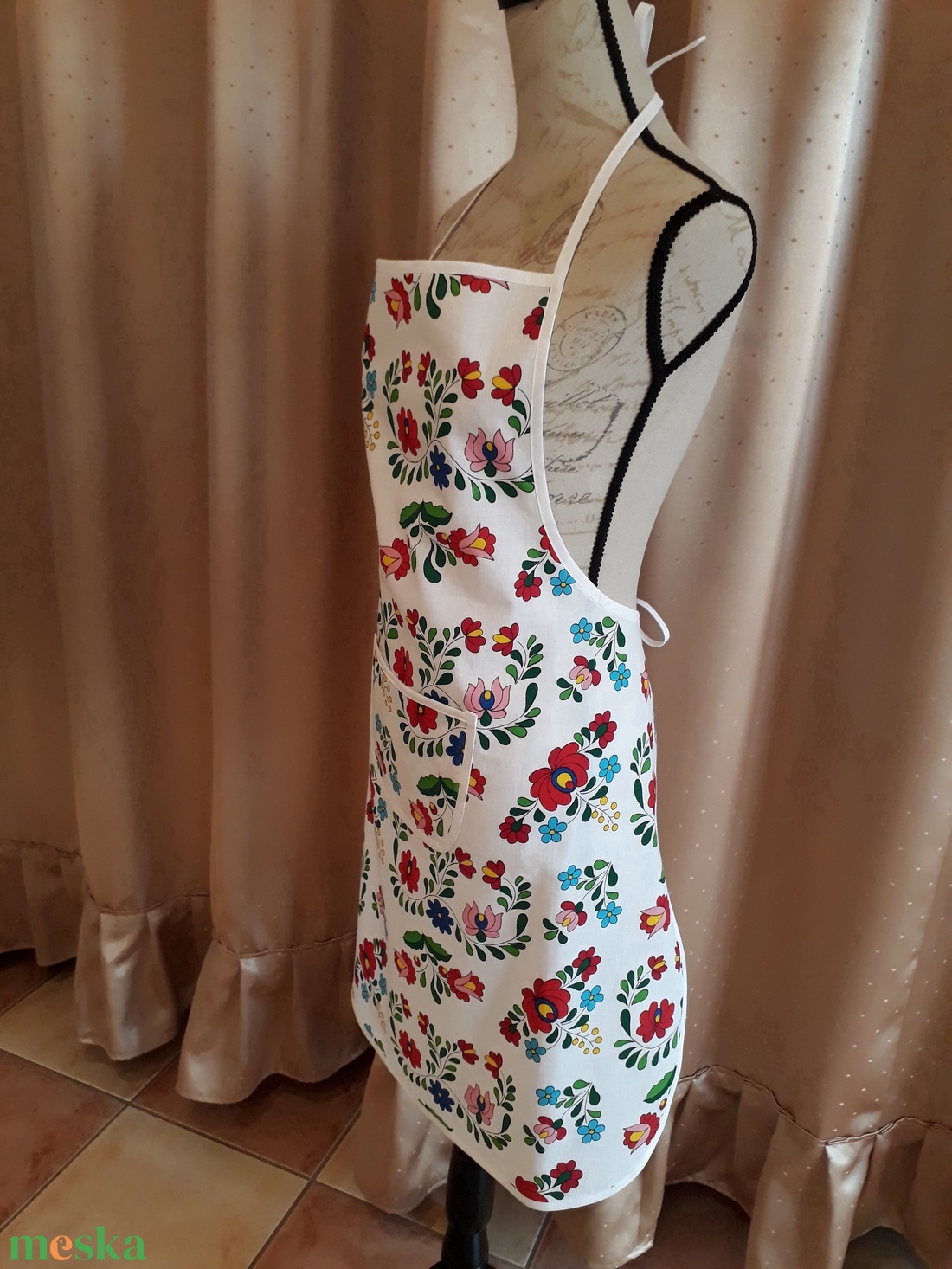 Kötény - otthon & életmód - konyhafelszerelés, tálalás - konyhai textil - kötény - Meska.hu Kötény - otthon & életmód - konyhafelszerelés, tálalás - konyhai textil - kötény - Meska.hu