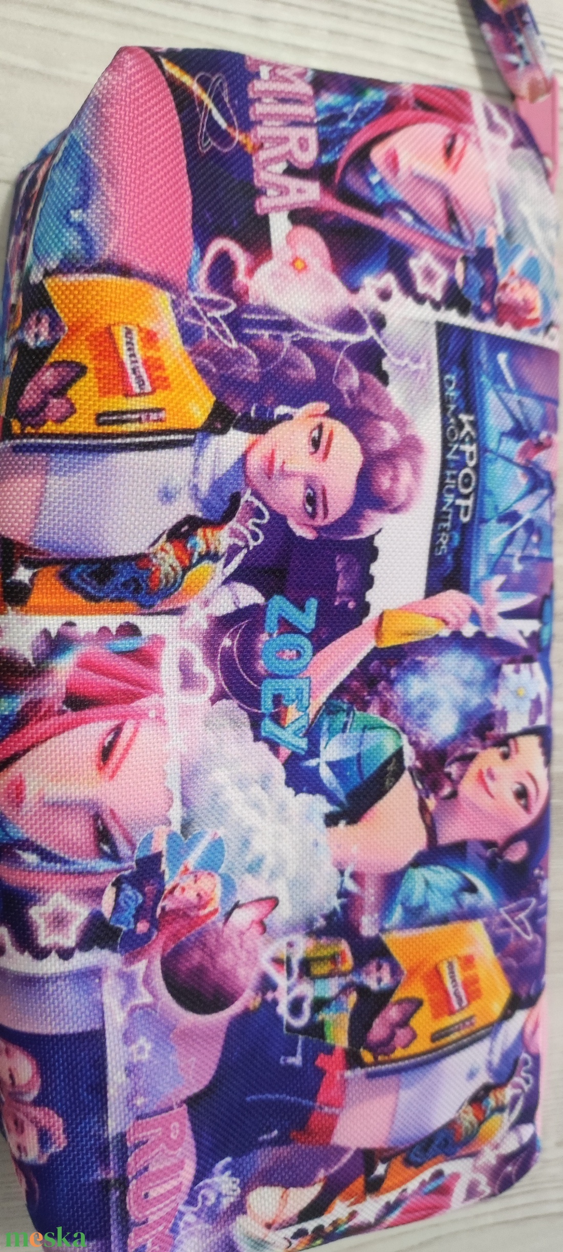 K-pop,Demon Hunters tolltartó - otthon & életmód - papír, írószer - tolltartó & ceruzatekercs - Meska.hu