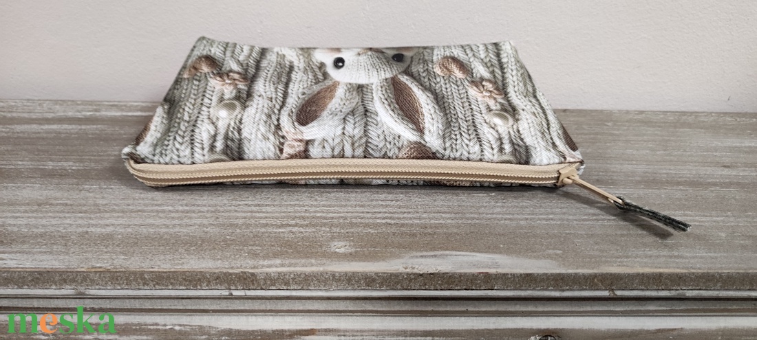 Nyuszis tolltartó - otthon & életmód - papír, írószer - tolltartó & ceruzatekercs - Meska.hu