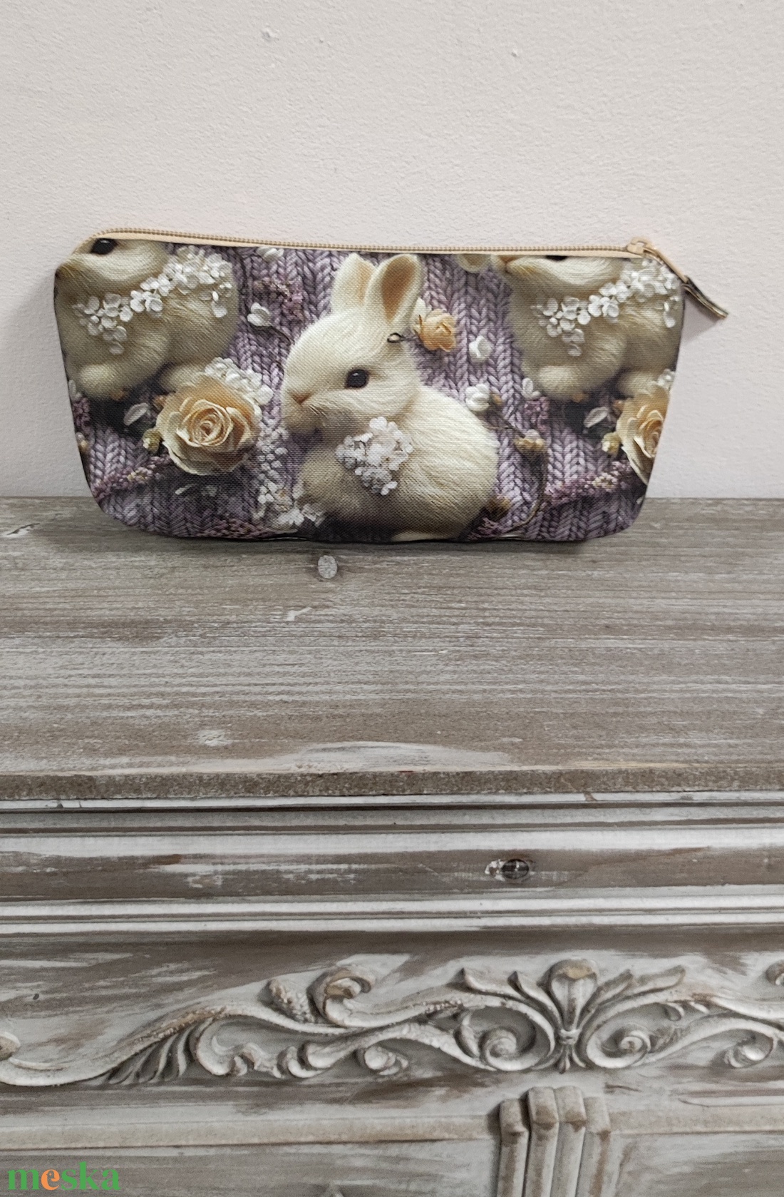 Nyuszis tolltartó - otthon & életmód - papír, írószer - tolltartó & ceruzatekercs - Meska.hu