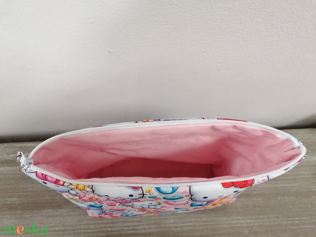 Hello Kitty cipzáras neszeszer - táska & tok - neszesszer - Meska.hu