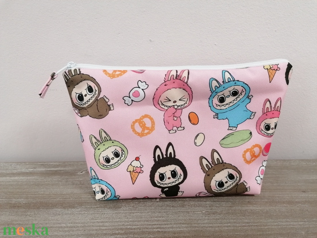 Labubus neszeszer - táska & tok - neszesszer - Meska.hu