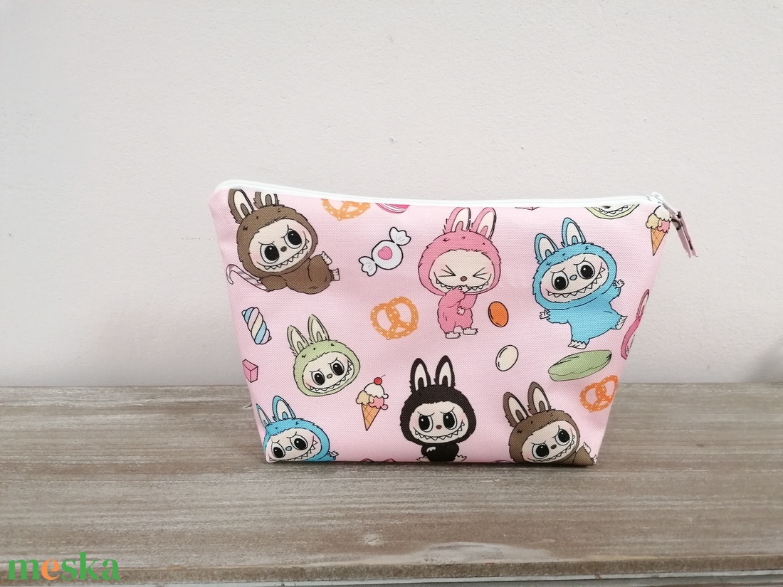 Labubus neszeszer - táska & tok - neszesszer - Meska.hu