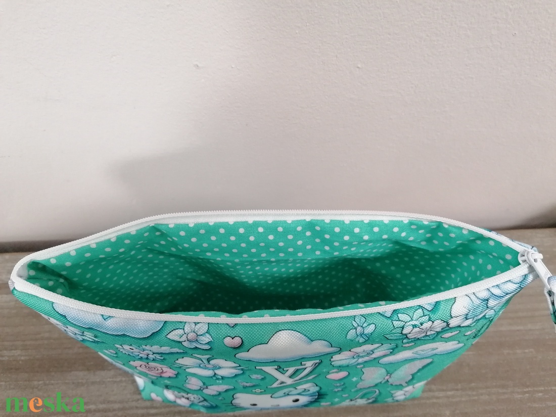 Hello kittys neszeszer - táska & tok - neszesszer - Meska.hu