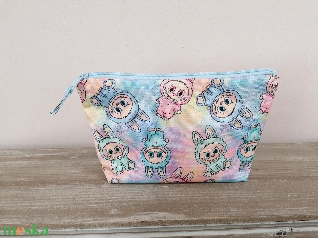 Labubus neszeszer - táska & tok - neszesszer - Meska.hu