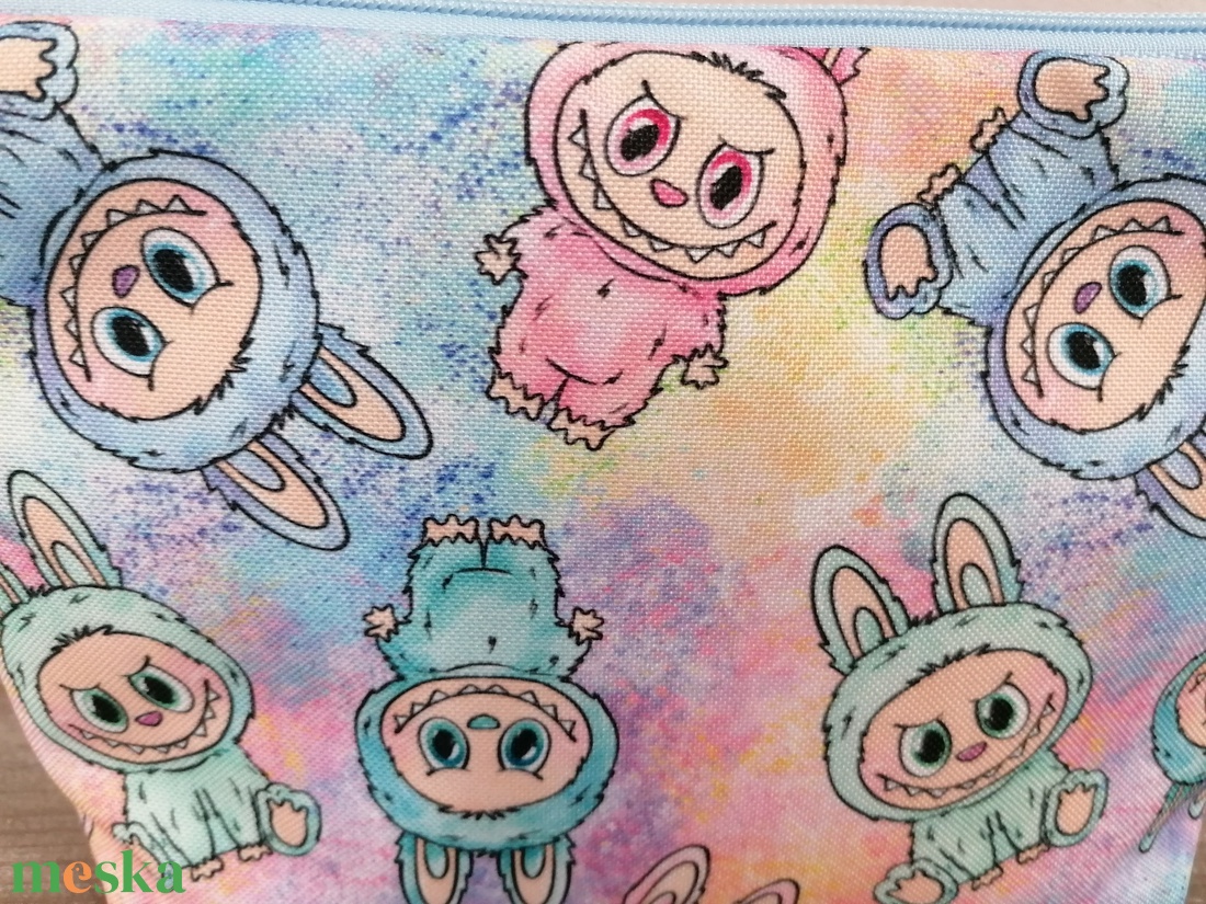 Labubus neszeszer - táska & tok - neszesszer - Meska.hu