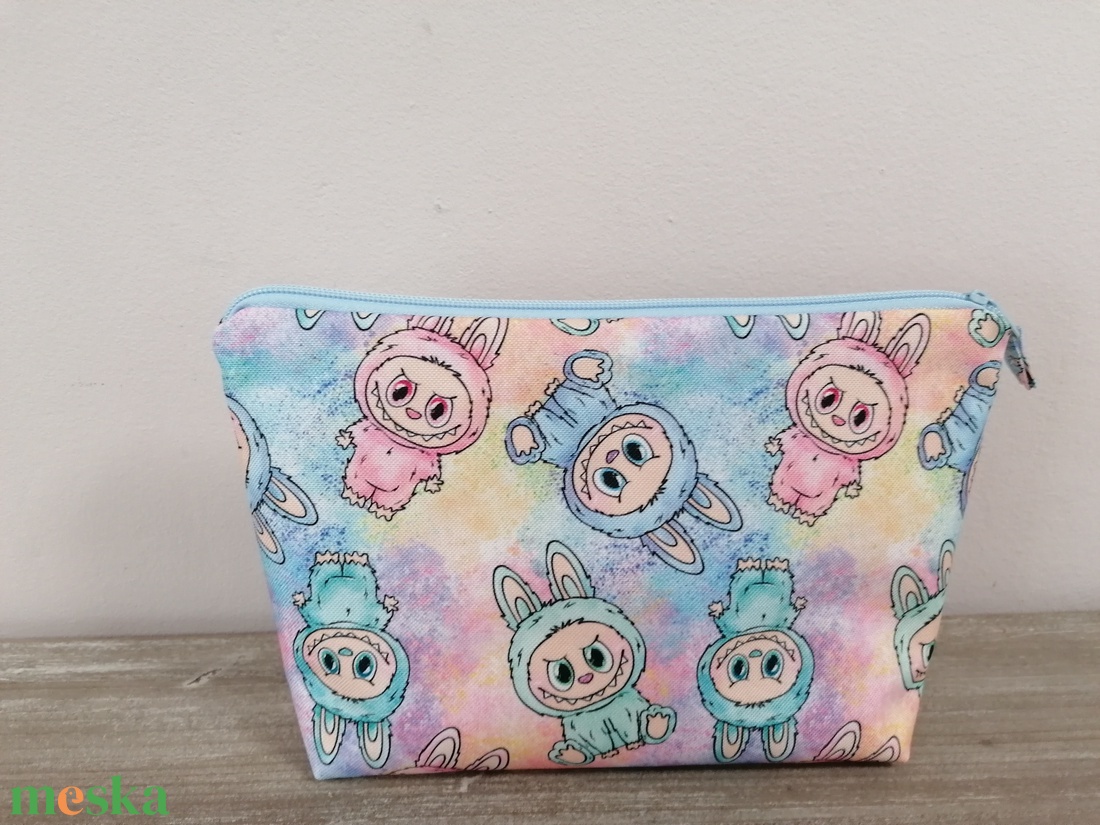 Labubus neszeszer - táska & tok - neszesszer - Meska.hu