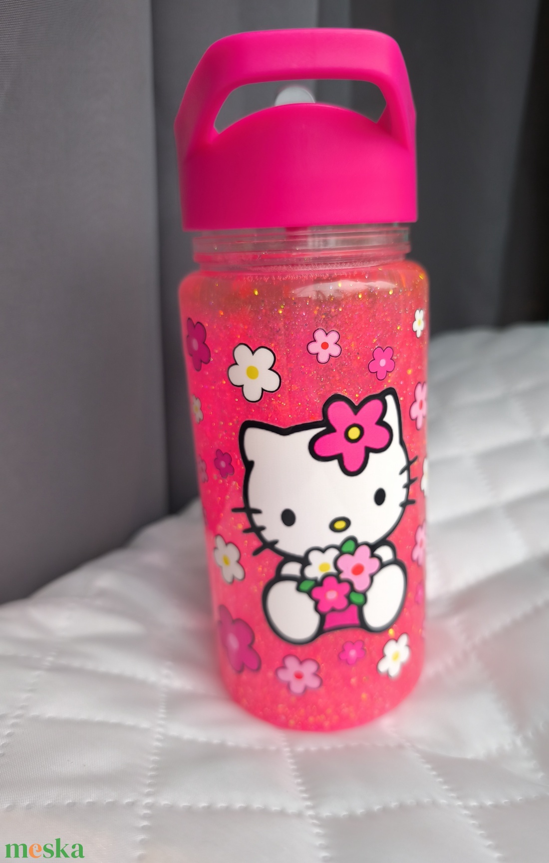 Hello Kitty csillámos kulacs  - otthon & életmód - konyhafelszerelés, tálalás - italos kellékek - kulacsok - Meska.hu