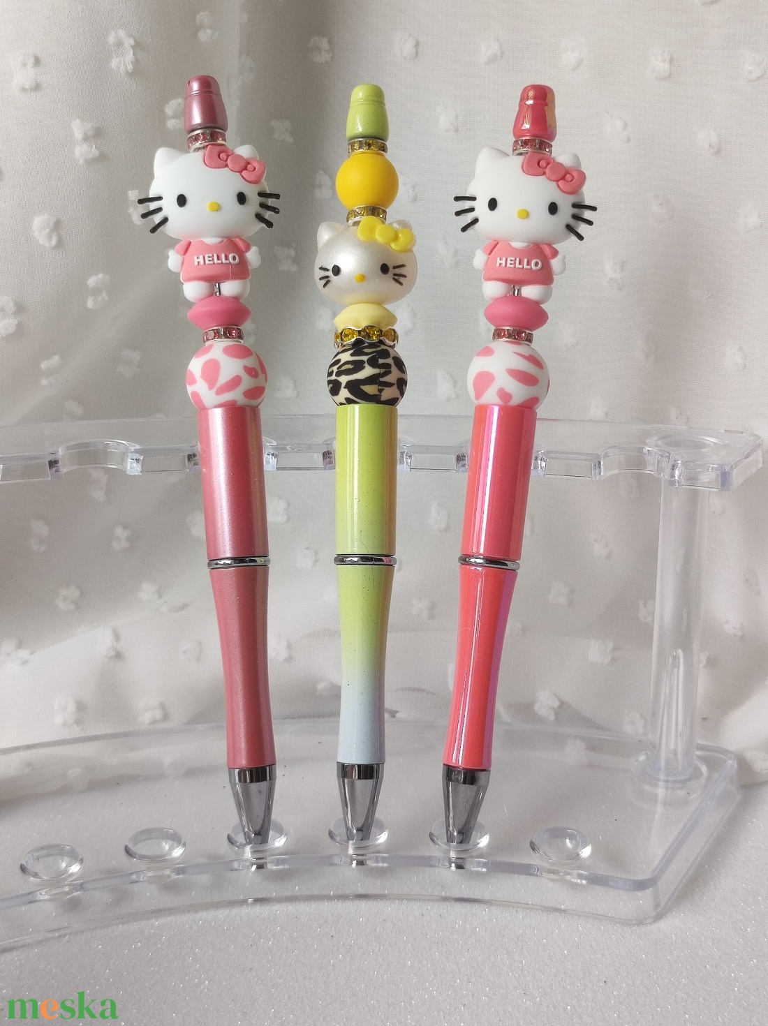 Kézműves Hello Kitty tollak  - otthon & életmód - papír, írószer - ceruza & toll - Meska.hu