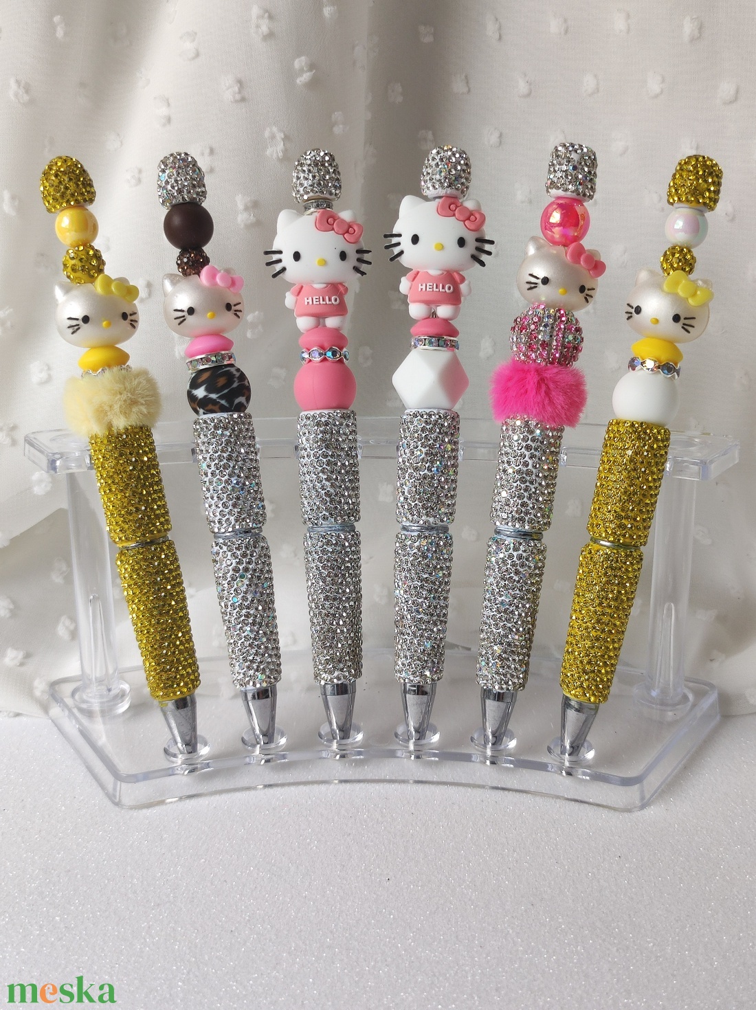 Kézműves Hello Kitty tollak  - otthon & életmód - papír, írószer - ceruza & toll - Meska.hu