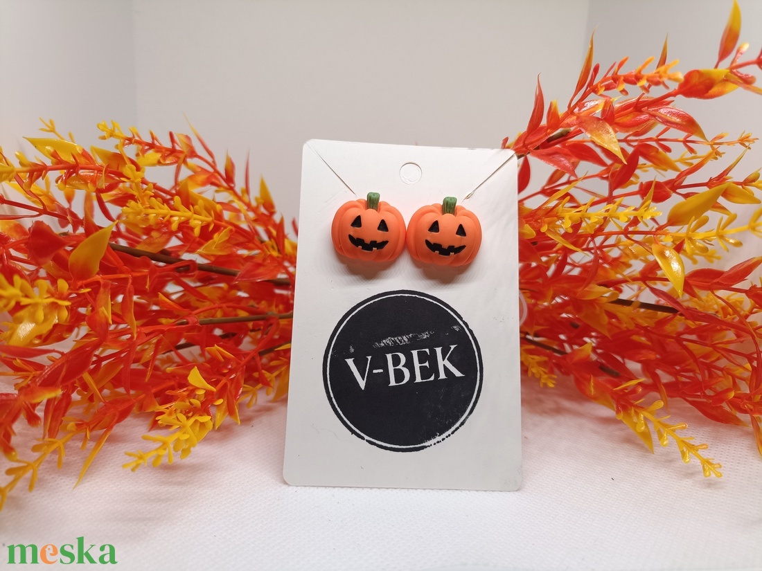 Halloween tökös fülbevaló - otthon & életmód - dekoráció - halloween - halloweeni ékszerek - Meska.hu Halloween tökös fülbevaló - otthon & életmód - dekoráció - halloween - halloweeni ékszerek - Meska.hu