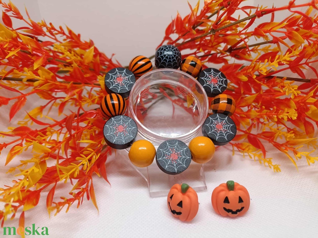 Halloween karkötő - pókos pókháló dísszel - otthon & életmód - dekoráció - halloween - halloweeni ékszerek - Meska.hu Halloween karkötő - pókos pókháló dísszel - otthon & életmód - dekoráció - halloween - halloweeni ékszerek - Meska.hu