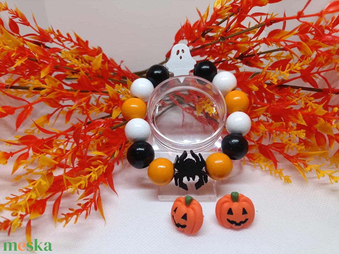 Halloween karkötő - szellem és pók dísszel - otthon & életmód - dekoráció - halloween - halloweeni ékszerek - Meska.hu Halloween karkötő - szellem és pók dísszel - otthon & életmód - dekoráció - halloween - halloweeni ékszerek - Meska.hu