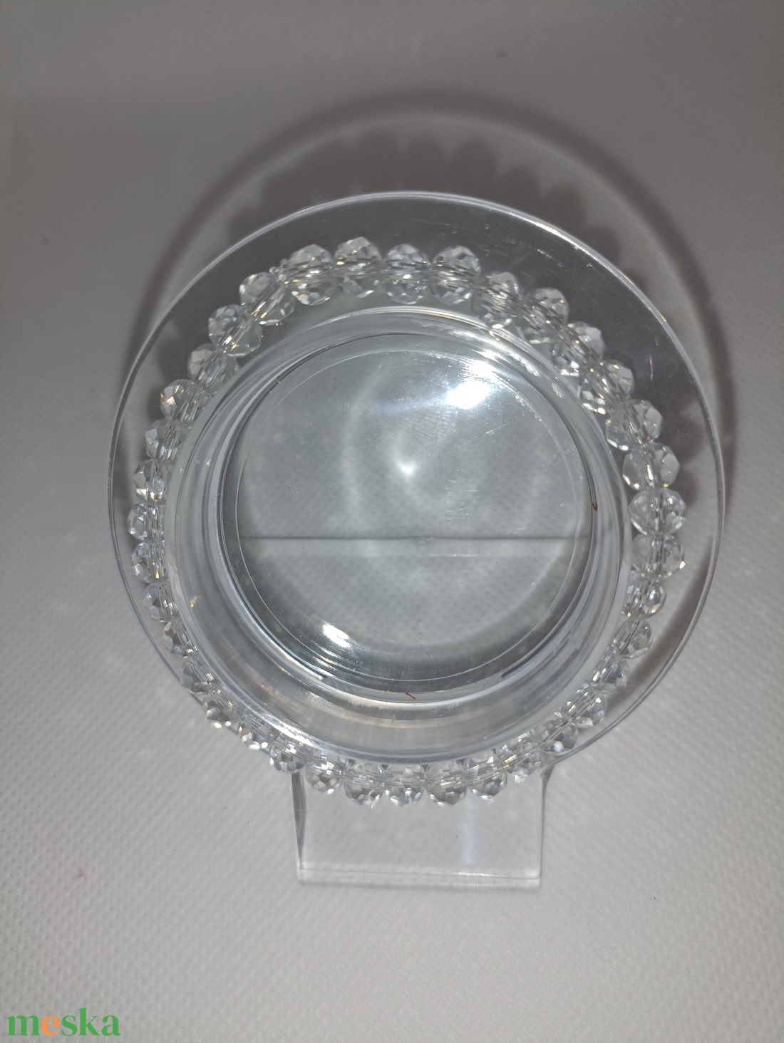 Tiszta elegancia 6 mm-es áttetsző üveggyöngy karkötő - ékszer - karkötő - gyöngyös karkötő - Meska.hu Tiszta elegancia 6 mm-es áttetsző üveggyöngy karkötő - ékszer - karkötő - gyöngyös karkötő - Meska.hu