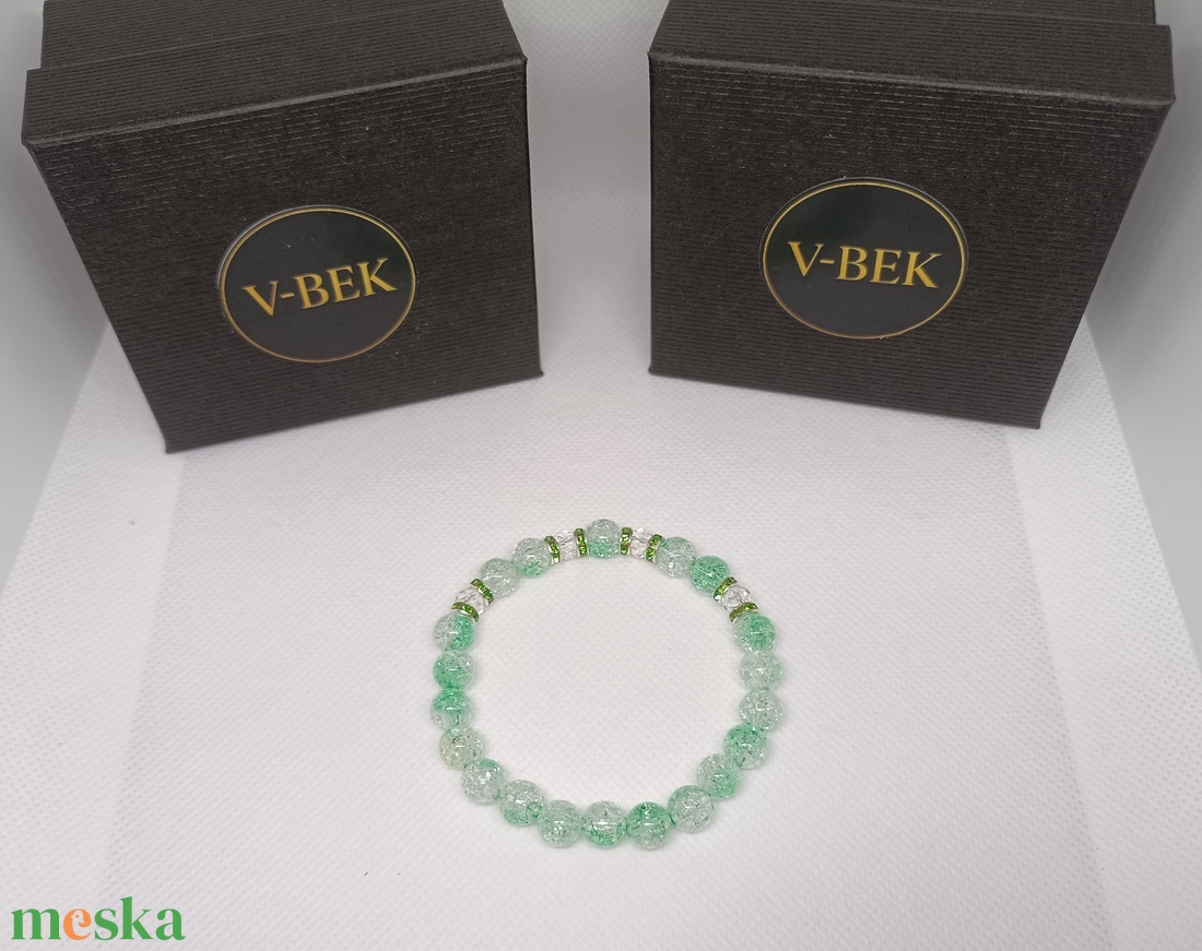 Menta Zöld Ragyogás - ékszer - karkötő - gyöngyös karkötő - Meska.hu