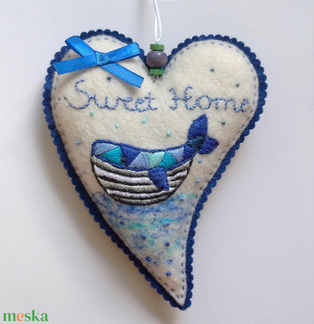 Sweet home hímzett filc szív bálna - otthon & életmód - dekoráció - fali és függő dekoráció - falra akasztható dekor - Meska.hu Sweet home hímzett filc szív bálna - otthon & életmód - dekoráció - fali és függő dekoráció - falra akasztható dekor - Meska.hu