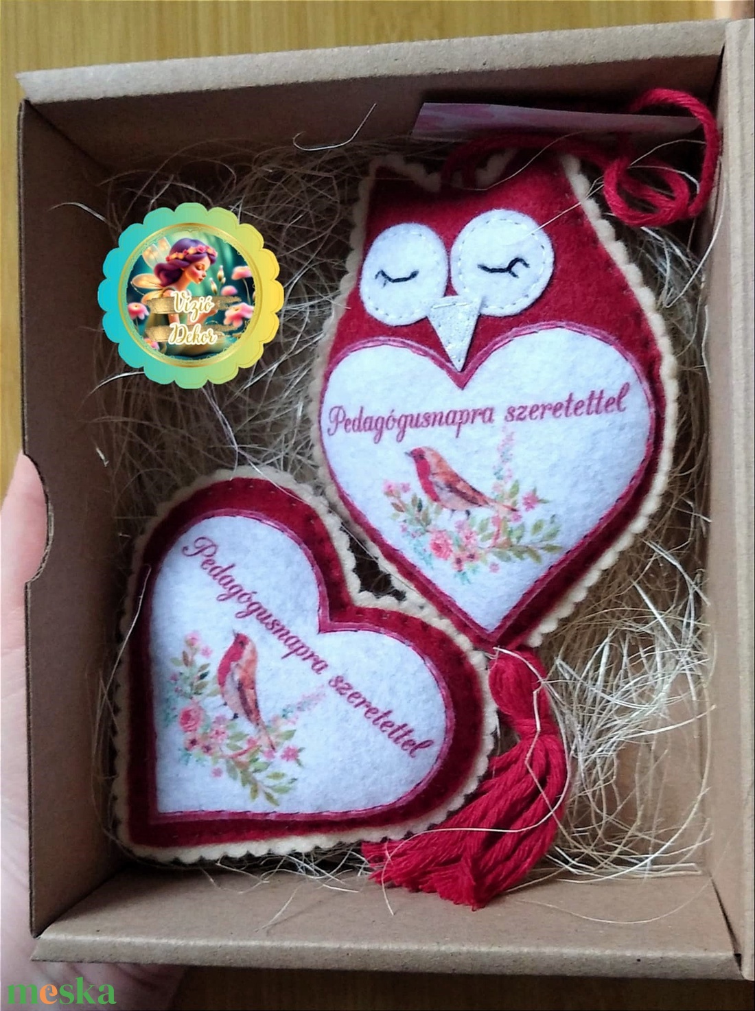 Pedagógusnapi box bagollyal és szív hűtőmágnessel 3 féle - otthon & életmód - dekoráció - dísztárgy - Meska.hu