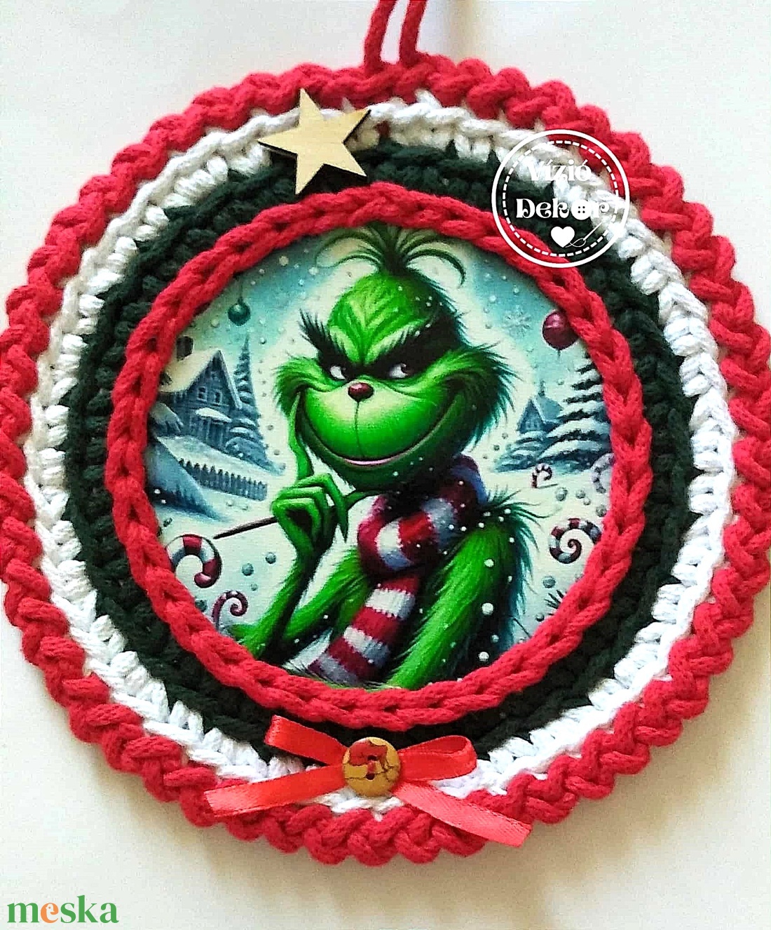 Horgolt szegélyű grincses tábla - karácsony - karácsonyi lakásdekoráció - karácsonyi ajtódíszek - Meska.hu Horgolt szegélyű grincses tábla - karácsony - karácsonyi lakásdekoráció - karácsonyi ajtódíszek - Meska.hu