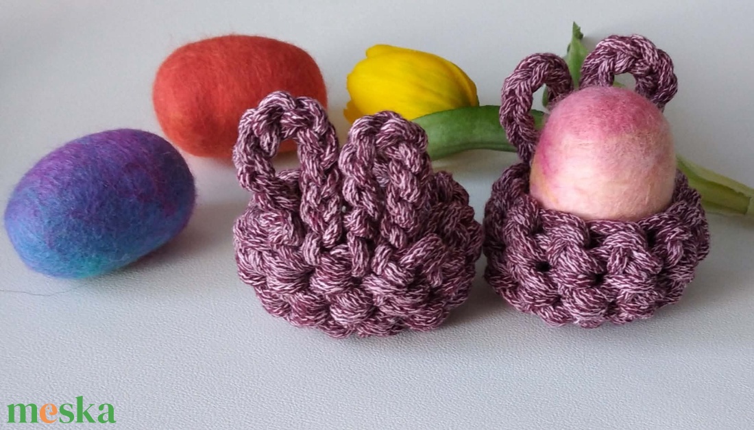 2 db-os  horgolt, húsvéti nyuszifüles tojástartó szett berry mix - otthon & életmód - dekoráció - asztal és polc dekoráció - dekorációs tál, tartó - Meska.hu