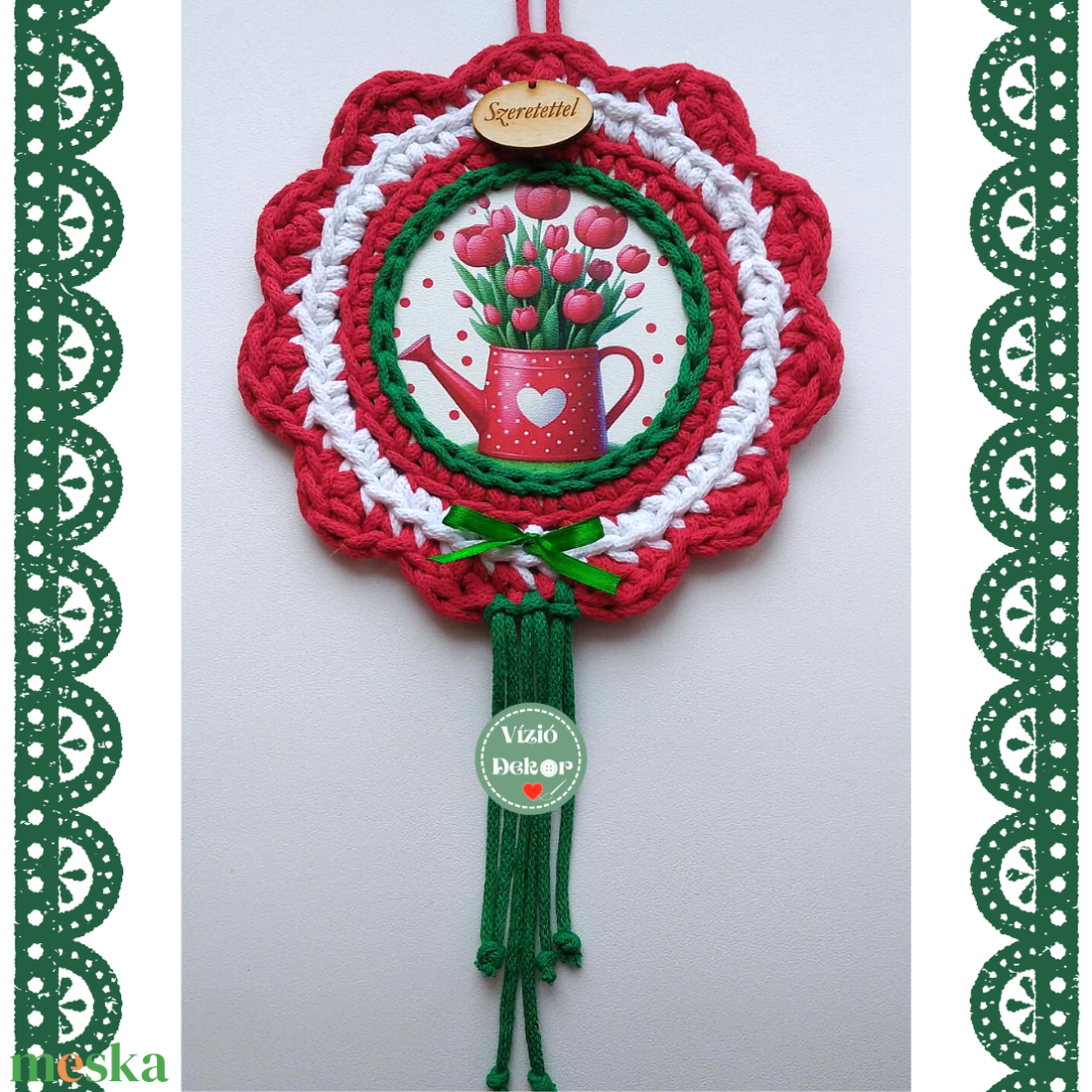 Horgolt  virágos szegélyű tulipános tábla  - otthon & életmód - dekoráció - fali és függő dekoráció - függődísz - Meska.hu