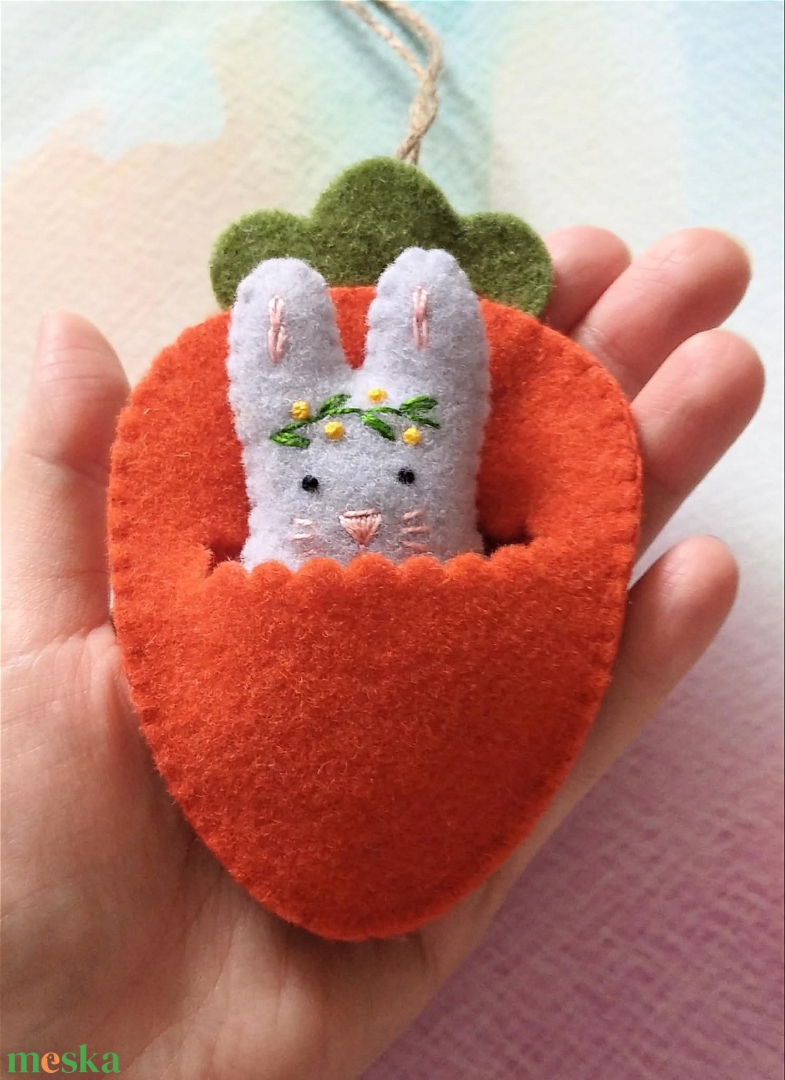 Filc nyuszi répával - ünnepi díszek, dekorációk - húsvéti díszek és dekorációk - húsvéti tojásfadíszek - Meska.hu