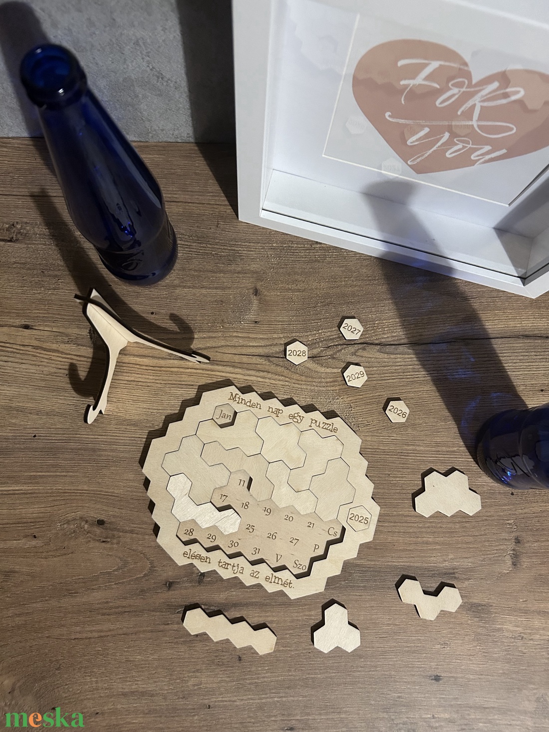 Személyre szabható fa puzzle-naptár   kreatív megoldás a mindennapokra! - otthon & életmód - dekoráció - fali és függő dekoráció - falinaptár & öröknaptár - Meska.hu