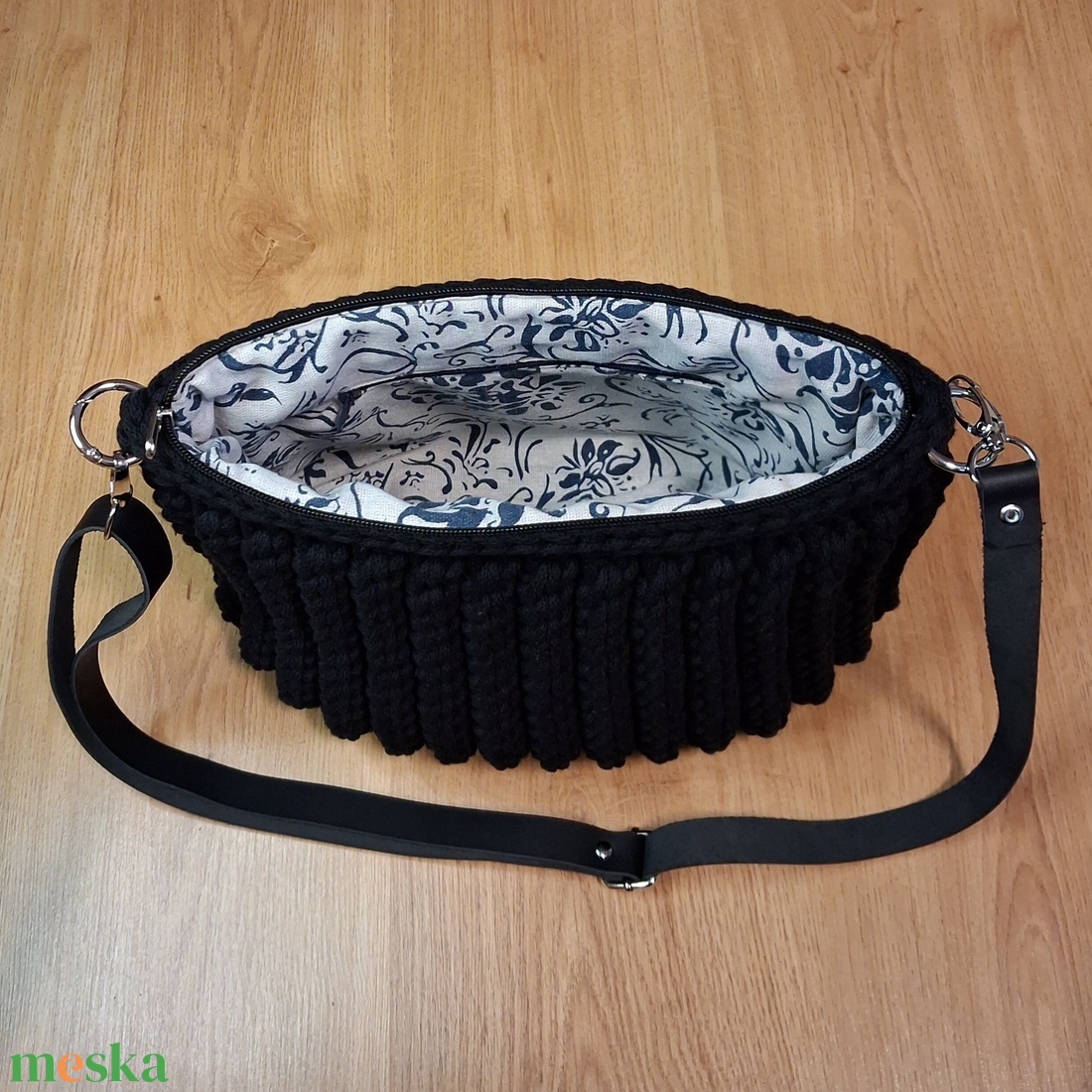 Horgolt táska  - táska & tok - kézitáska & válltáska - nagy pakolós táska - Meska.hu