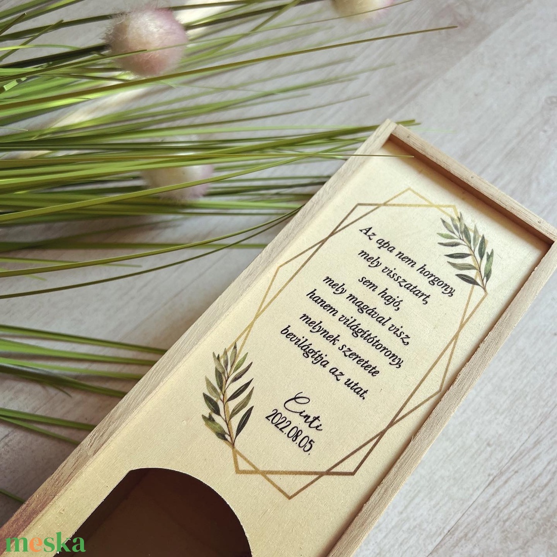 Gravírozott vagy UV nyomtatott bortartó (esküvői köszönő ajándék) - esküvő - emlék & ajándék - köszönőajándék - Meska.hu Gravírozott vagy UV nyomtatott bortartó (esküvői köszönő ajándék) - esküvő - emlék & ajándék - köszönőajándék - Meska.hu