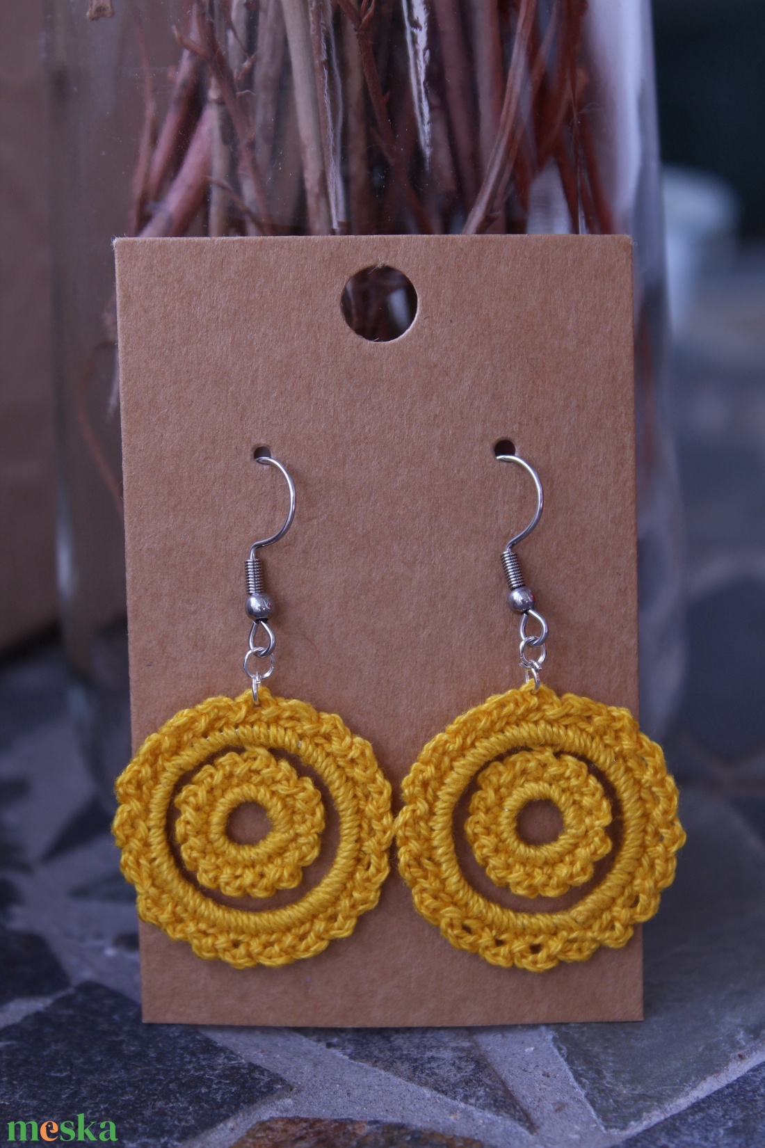 Magvas horgolt fülbevaló (sárga) - ékszer - fülbevaló - lógós kerek fülbevaló - Meska.hu