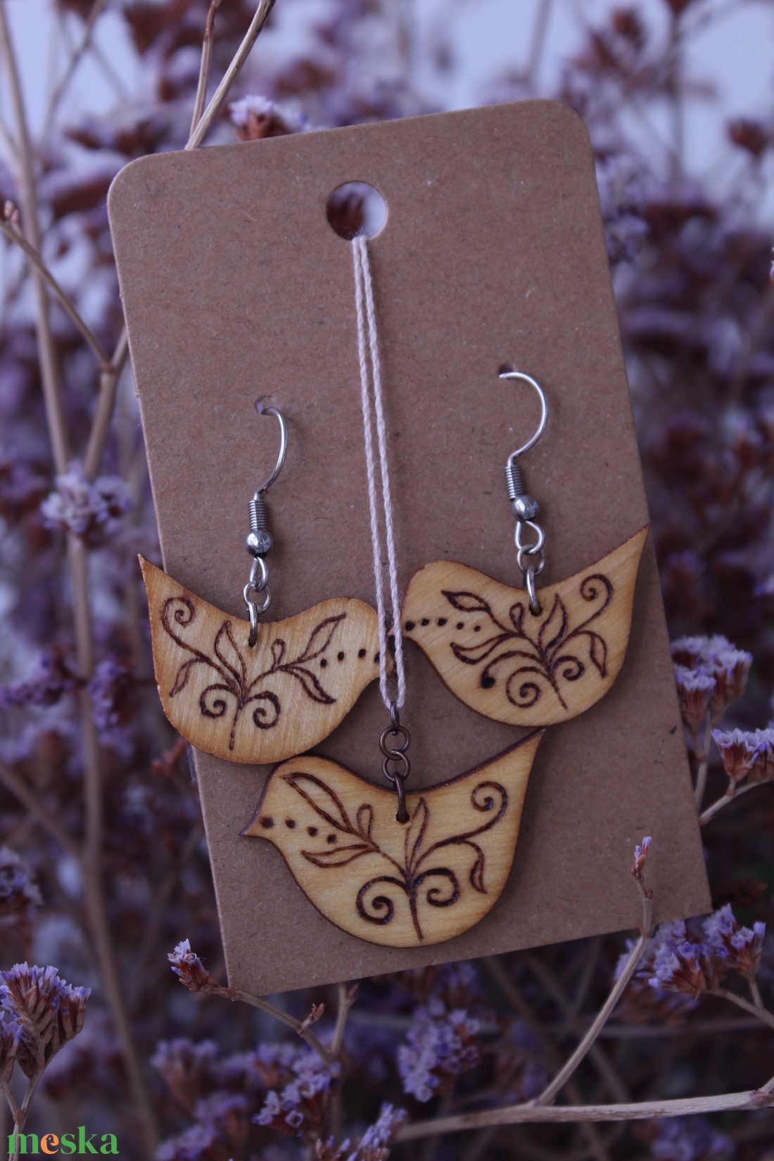 Madárkám fából készült fülbevaló és nyaklánc - ékszer - fülbevaló - lógó fülbevaló - Meska.hu