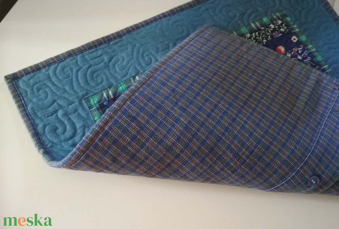 Farmerkék-színes patchwork és quilt párnahuzat - otthon & életmód - lakástextil - párna & párnahuzat - Meska.hu Farmerkék-színes patchwork és quilt párnahuzat - otthon & életmód - lakástextil - párna & párnahuzat - Meska.hu