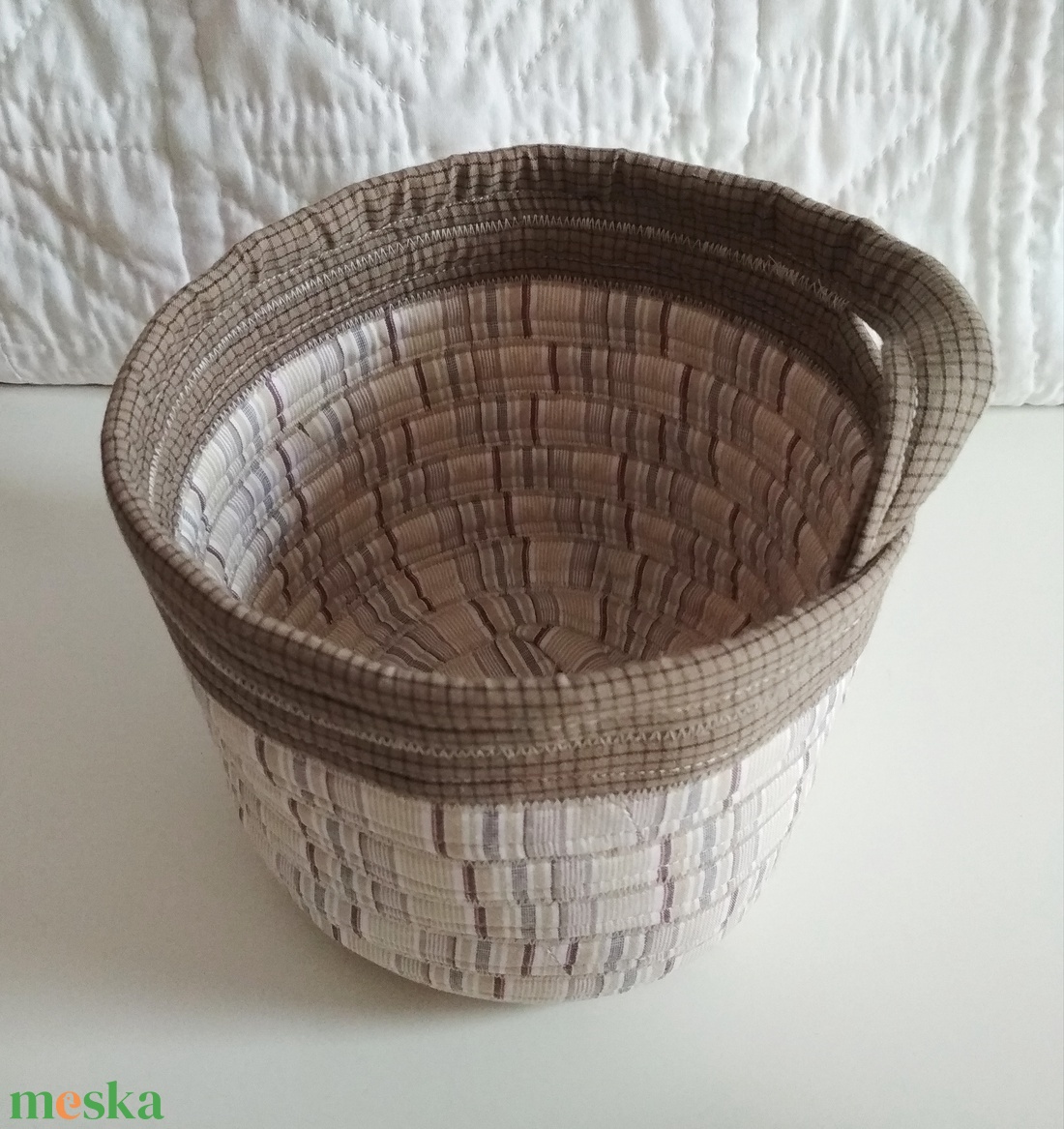 Textil tároló, kávébarna-bézs - otthon & életmód - tárolás & rendszerezés - tárolókosár - Meska.hu Textil tároló, kávébarna-bézs - otthon & életmód - tárolás & rendszerezés - tárolókosár - Meska.hu