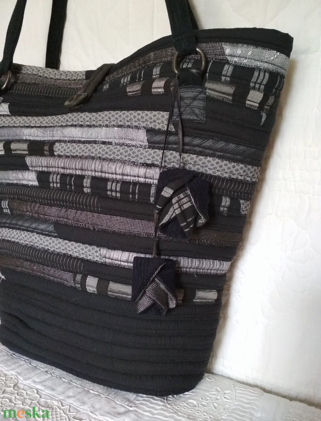 'City night' ezüst-fekete válltáska - táska & tok - kézitáska & válltáska - válltáska - Meska.hu