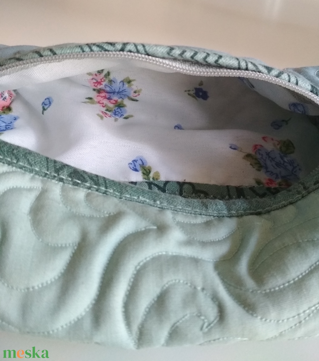 Neszesszer a tenger színeivel - táska & tok - neszesszer - Meska.hu