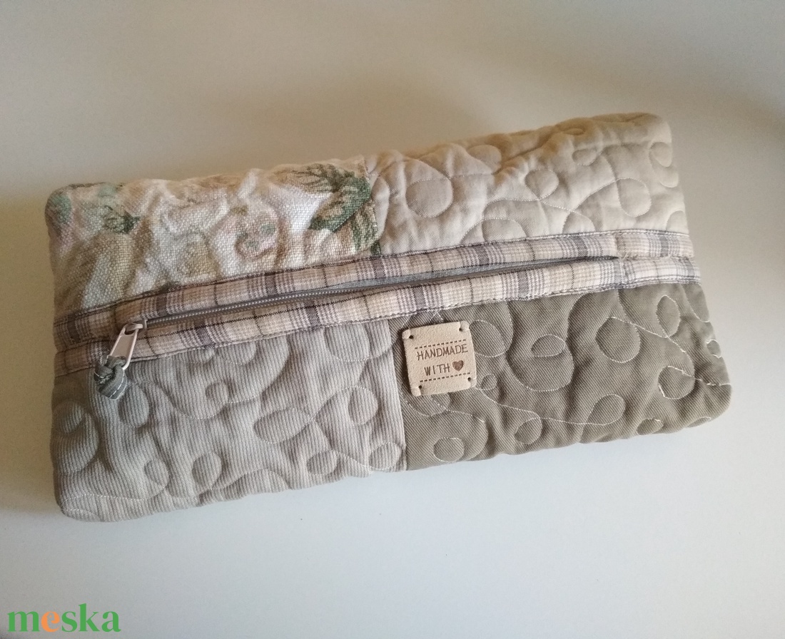 Neszesszer pasztell színekkel - táska & tok - neszesszer - Meska.hu