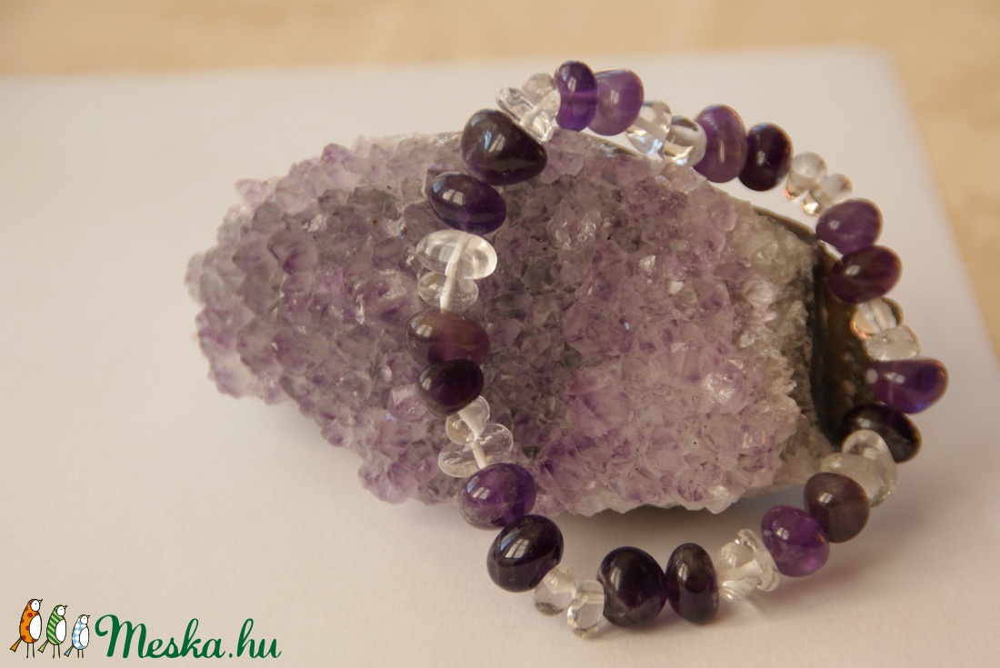 Lila-fehér karkötő / Purple-white bracelet  -  - Meska.hu