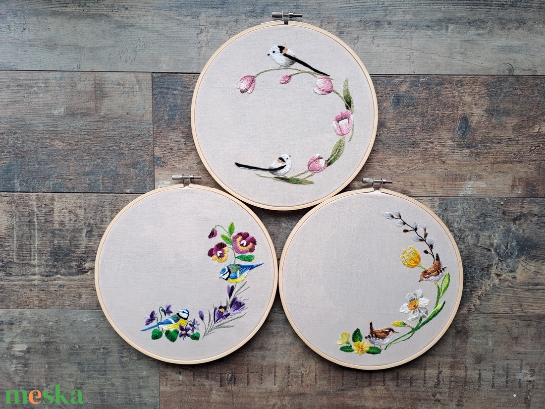 Kézi hímzés, választható szöveggel - esküvő - emlék & ajándék - szülőköszöntő ajándék - Meska.hu