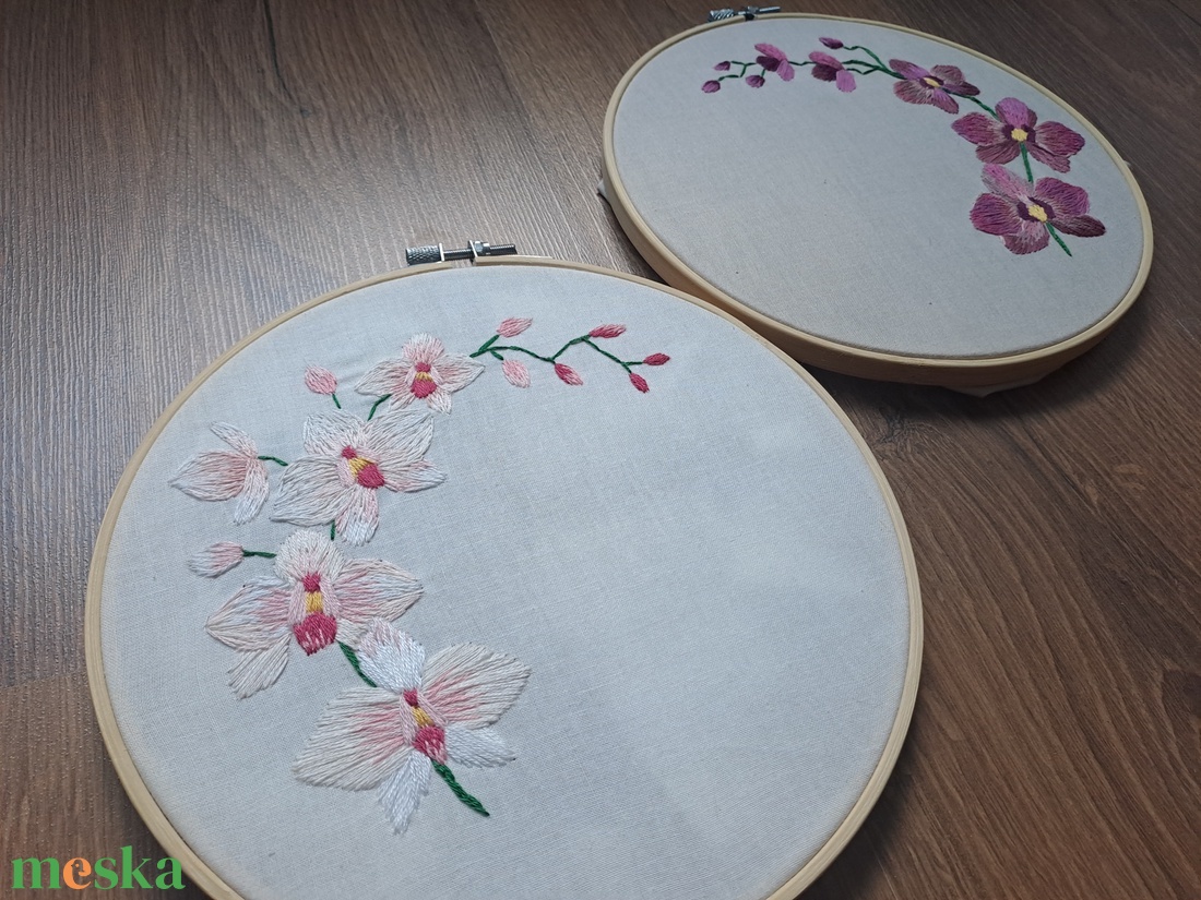 Orchideás hímzett képek választható szöveggel  - esküvő - emlék & ajándék - szülőköszöntő ajándék - Meska.hu