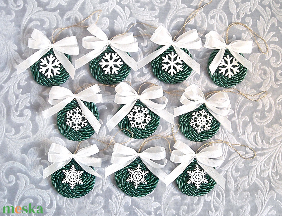 10db karácsonyfadísz dobozzal 109 - karácsony - karácsonyi lakásdekoráció - karácsonyfadíszek - Meska.hu