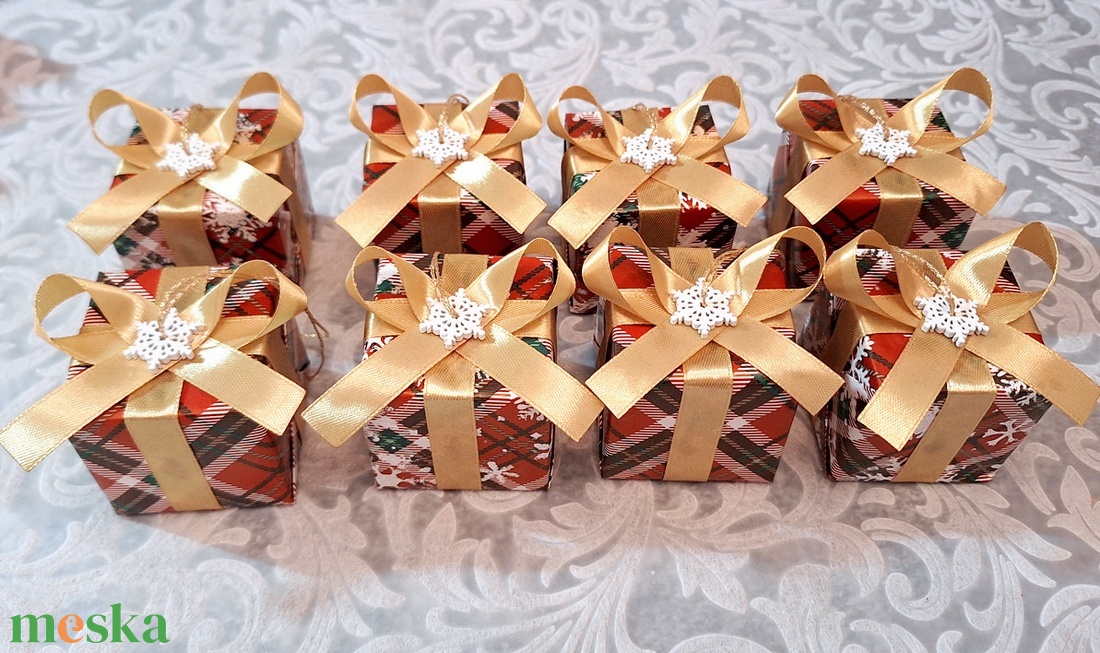 8db karácsonyfadísz 187 - karácsony - karácsonyi lakásdekoráció - karácsonyfadíszek - Meska.hu