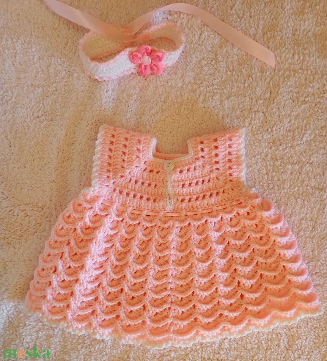 Halvány rózsaszín baba ruhácska hozzá illő fejdísszel - 62-68-as méret - ruha & divat - babaruha & gyerekruha - babafotózási ruha és kellék - Meska.hu