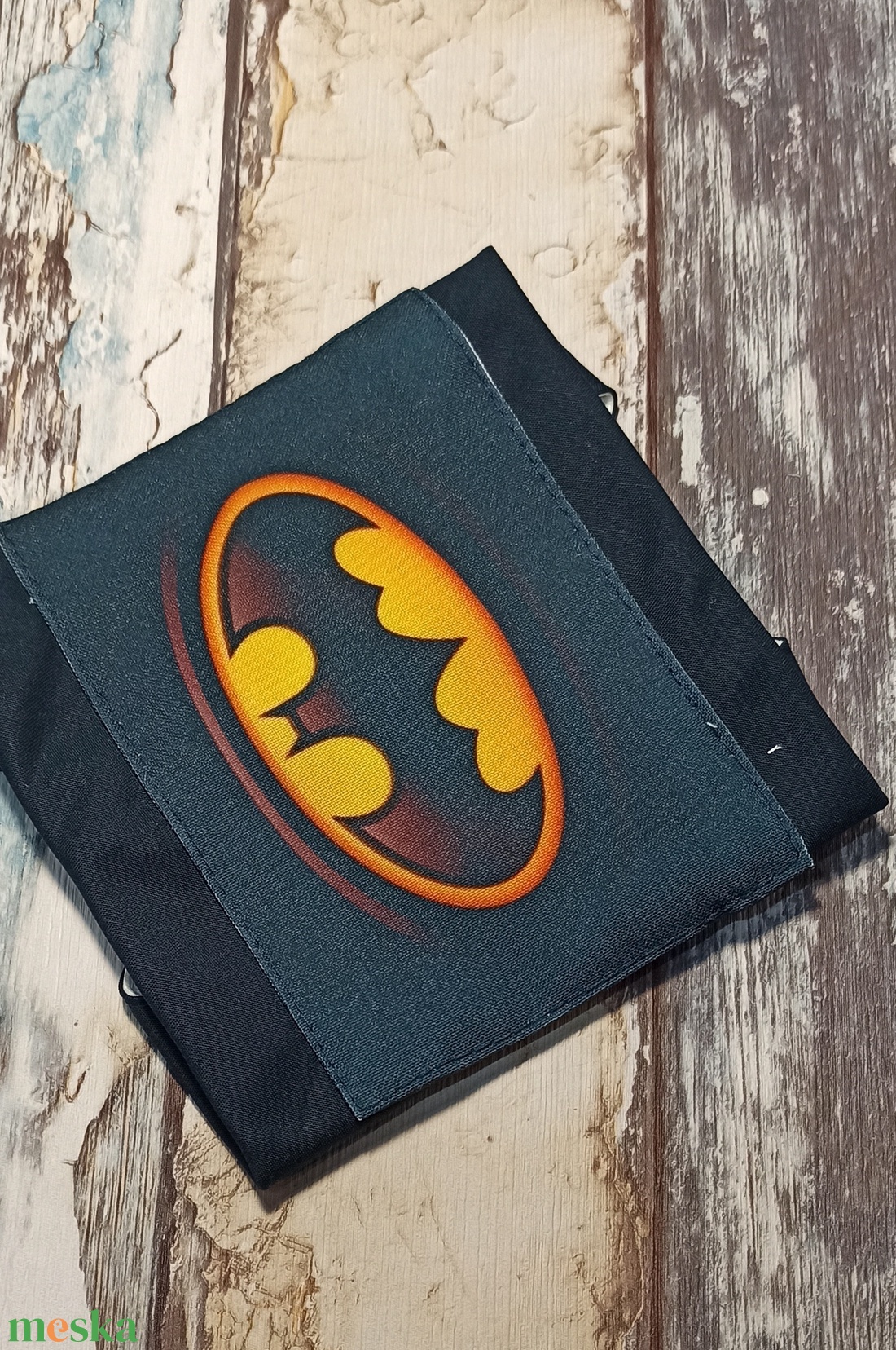 Újra szalvéta Batman mintás - táska & tok - uzsonna- & ebéd tartó - szendvics csomagoló - Meska.hu Újra szalvéta Batman mintás - táska & tok - uzsonna- & ebéd tartó - szendvics csomagoló - Meska.hu