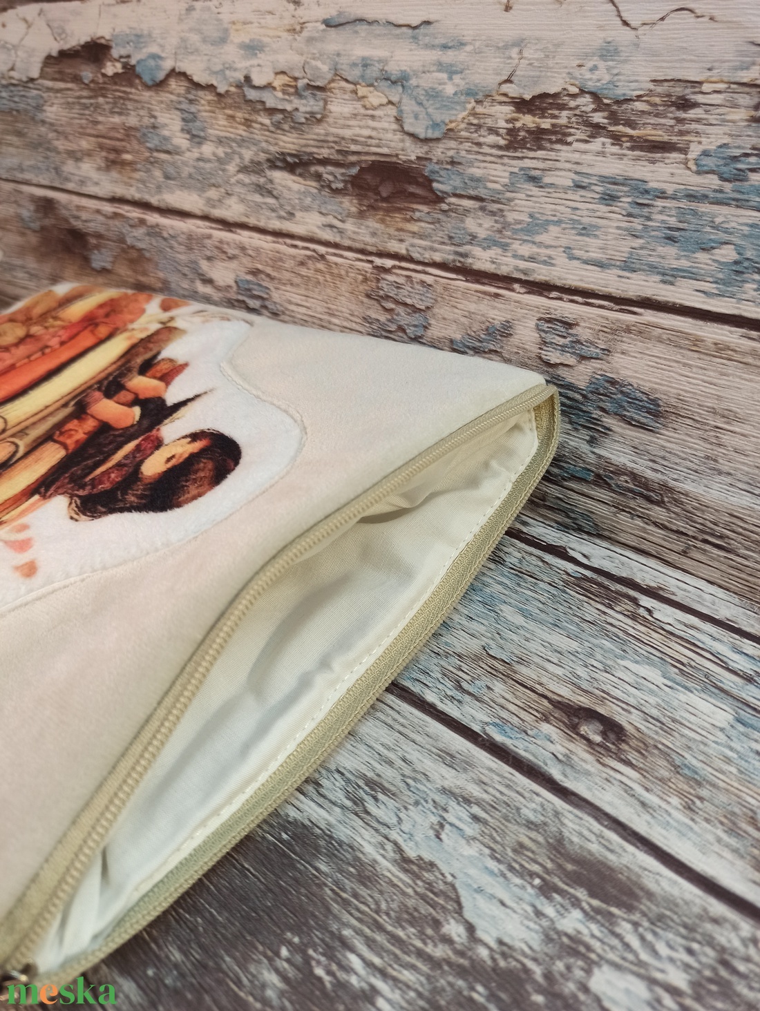 Olvasó kislány mintás könyv tok tablet tok ebook tok  - táska & tok - ebook & tablet tok - Meska.hu