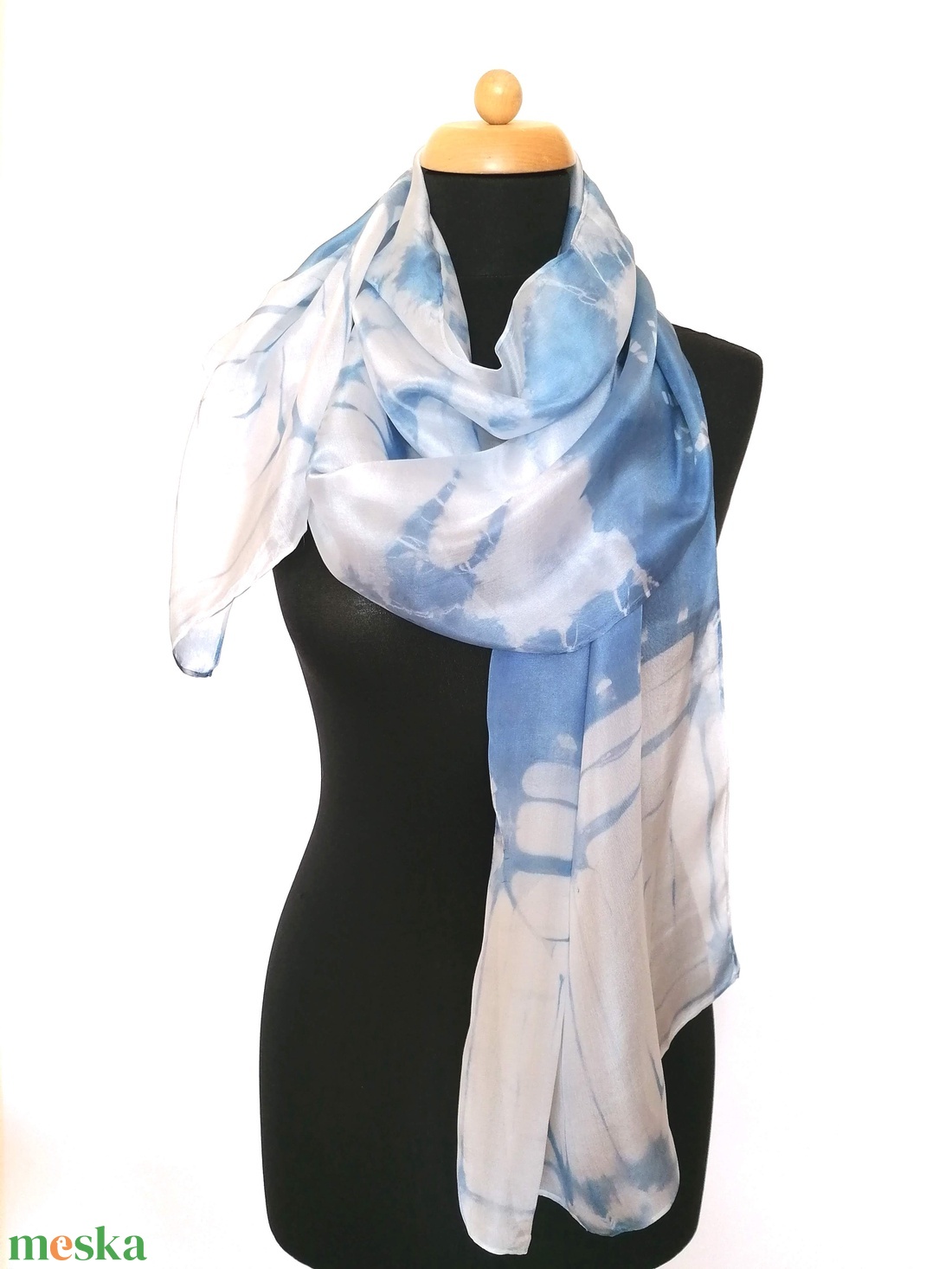 Kék batik selyemsál  - ruha & divat - sál, sapka, kendő - kendő - Meska.hu Kék batik selyemsál  - ruha & divat - sál, sapka, kendő - kendő - Meska.hu