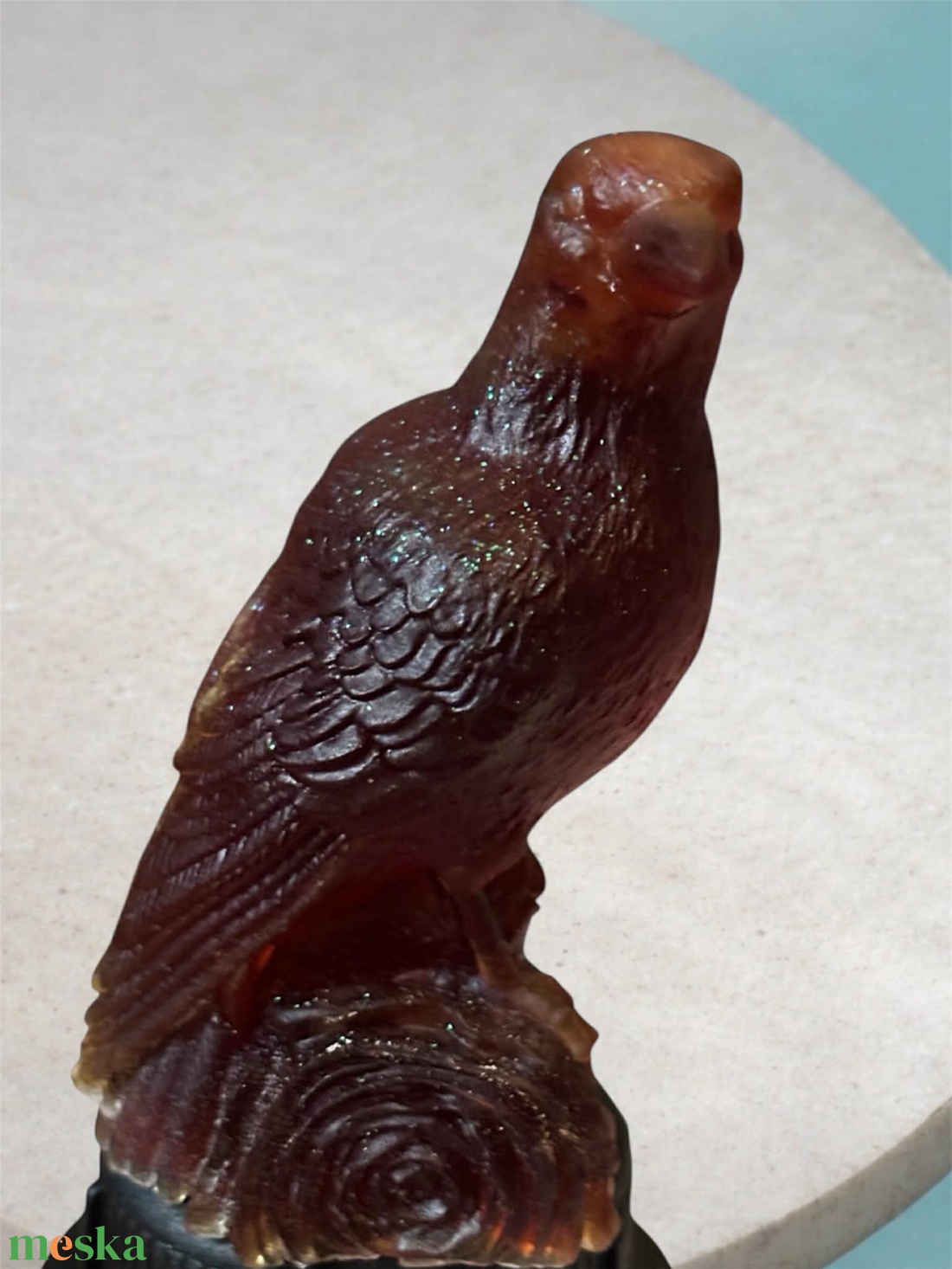 Varjú a farönkön dísztárgy - otthon & életmód - dekoráció - dísztárgy - Meska.hu