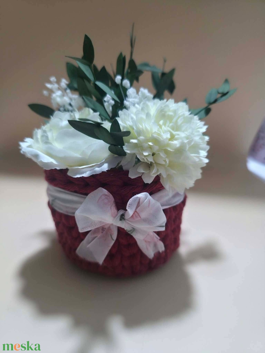 Horgolt kosár dekoráció  - otthon & életmód - dekoráció - asztal és polc dekoráció - könyvtámasz - Meska.hu