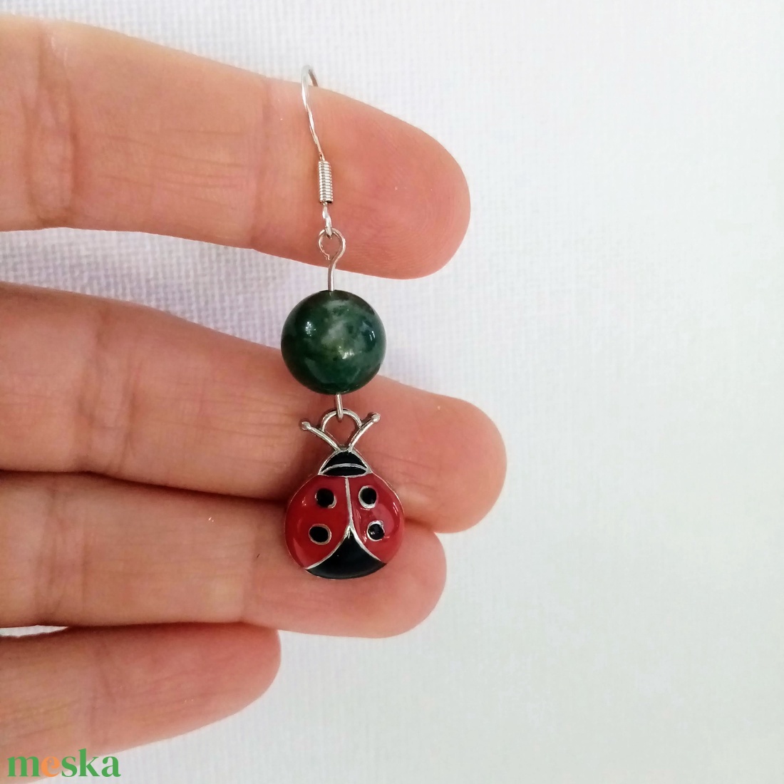 Katica - Ladybird fülbevaló ásványgyönggyel - ékszer - fülbevaló - lógó fülbevaló - Meska.hu Katica - Ladybird fülbevaló ásványgyönggyel - ékszer - fülbevaló - lógó fülbevaló - Meska.hu